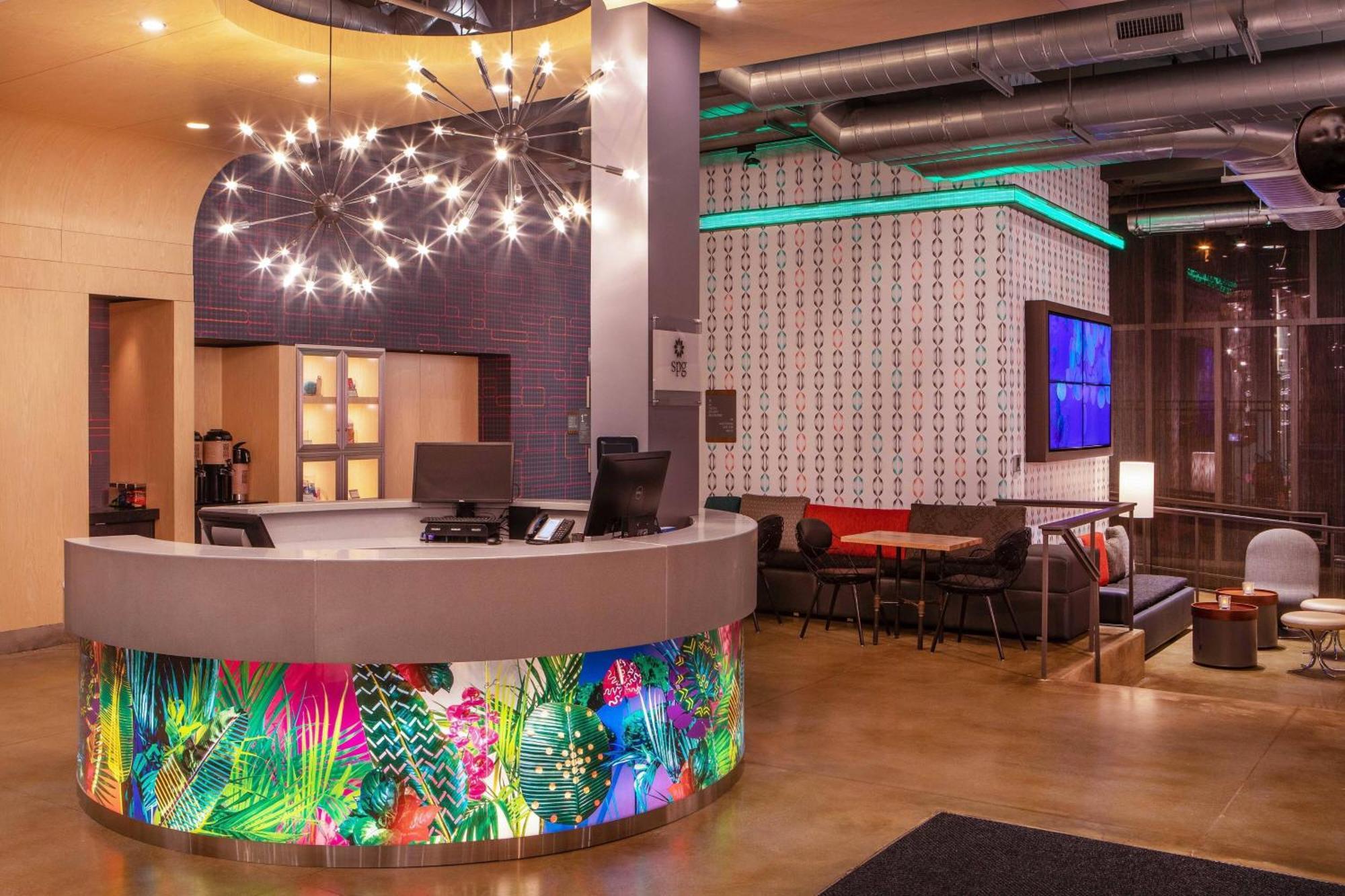Aloft Alpharetta Hotel Exterior photo
